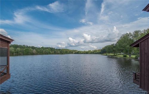 8 Northlake Cir, Peachtree City, GA, 30269-1412 | Card Image