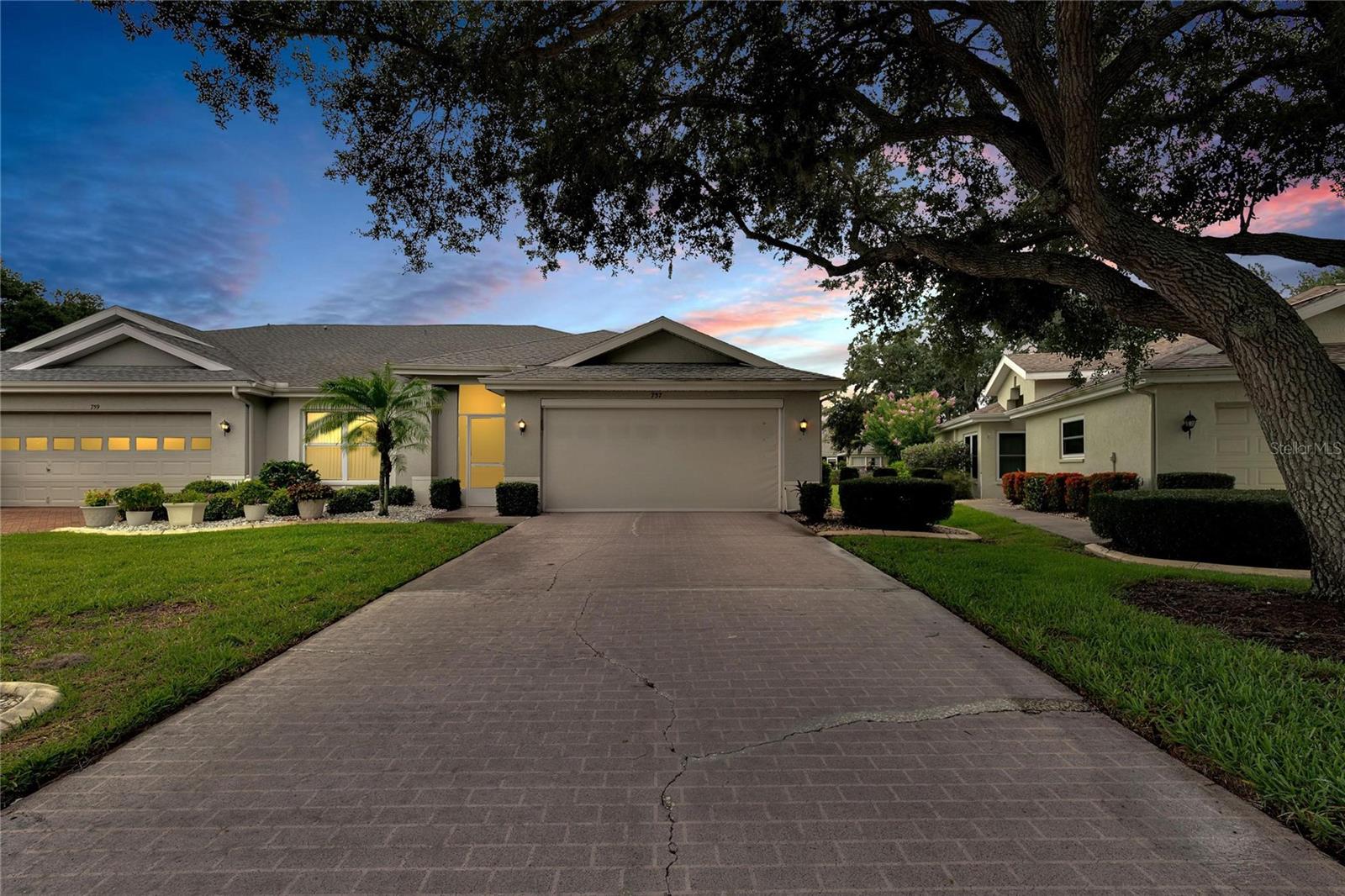 Mcdaniel St, Sun City Center, FL 33573