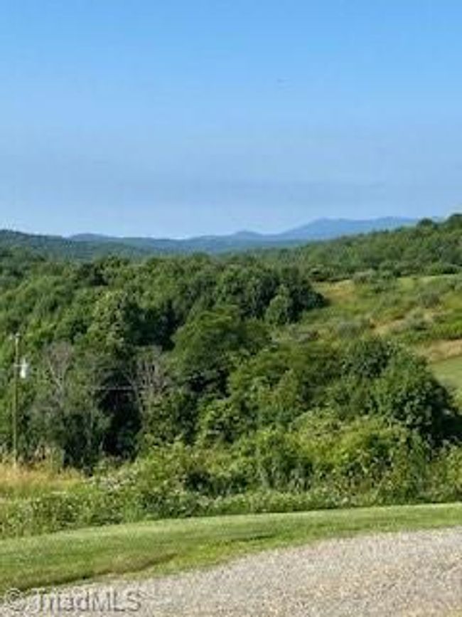 1234 Beamers Knob Road, House other with 3 bedrooms, 2 bathrooms and null parking in Fancy Gap VA | Image 23