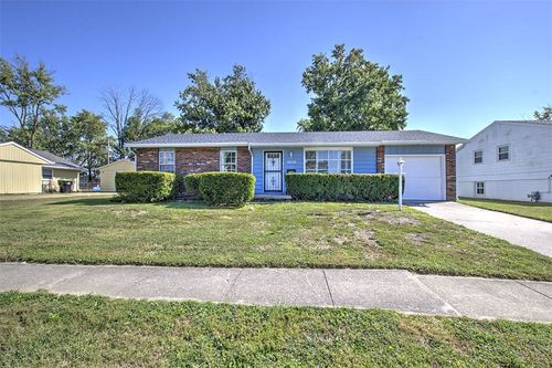 2458 Quail Dr, Decatur, IL, 62521-4919 | Card Image