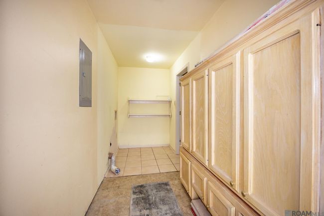 2014 E Catalpa St, House other with 3 bedrooms, 2 bathrooms and 2 parking in Gonzales LA | Image 15