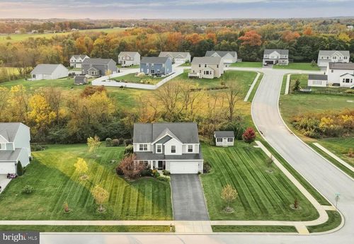 248 Jessica Dr, EAST BERLIN, PA, 17316-8300 | Card Image