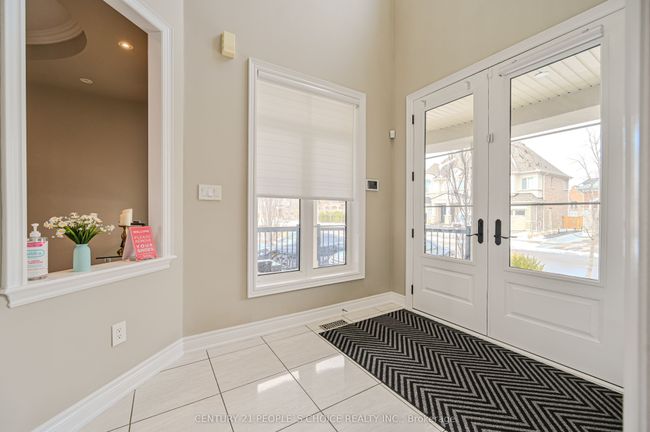 39 Munsie Dr, House other with 6 bedrooms, 7 bathrooms and 4 parking in Nobleton ON | Image 5