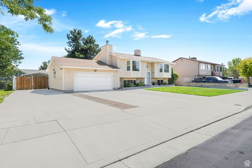 6699 Cyclamen Dr, West Jordan, UT, 84081-4335 | Card Image