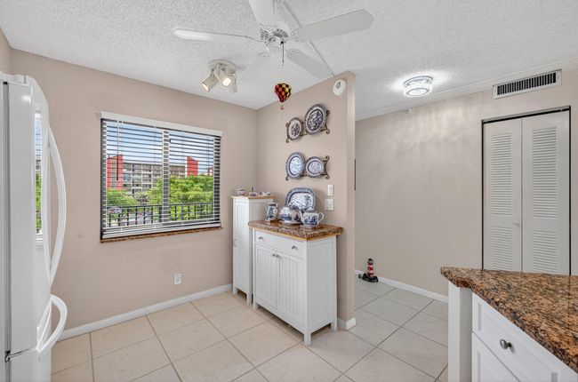 APT-505 - 2205 S Cypress Bend Dr, Condo with 2 bedrooms, 2 bathrooms and null parking in Pompano Beach FL | Image 7