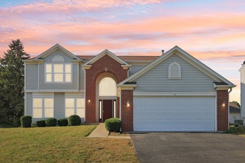 8 Forsythia Ct, Bolingbrook, IL, 60490-2032 | Card Image