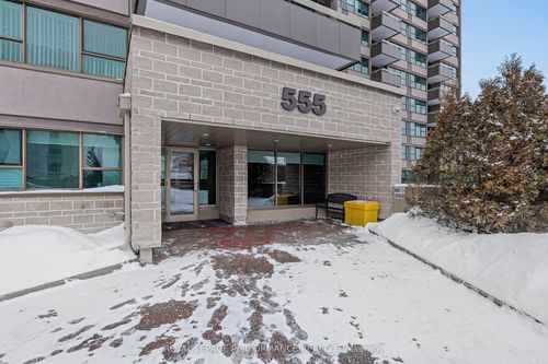 303-555 Brittany Dr, Ottawa, ON, K1K4C5 | Card Image