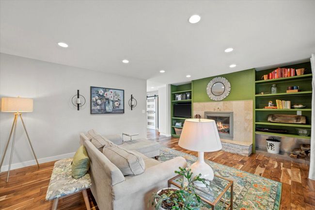 2521 W Wending Drive, House other with 4 bedrooms, 2 bathrooms and null parking in Glendale WI | Image 20