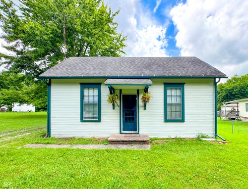 3952 Keegan Rd, West Terre Haute, IN, 47885-9090 | Card Image