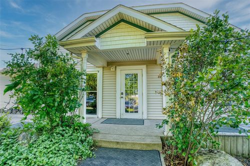 3730 Harbor Ridge Trl, Erie, PA, 16510-5956 | Card Image