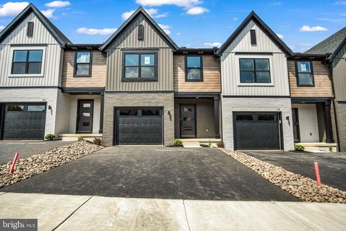 088-16-104 Candler Way, ANNVILLE, PA, 17003-4511 | Card Image