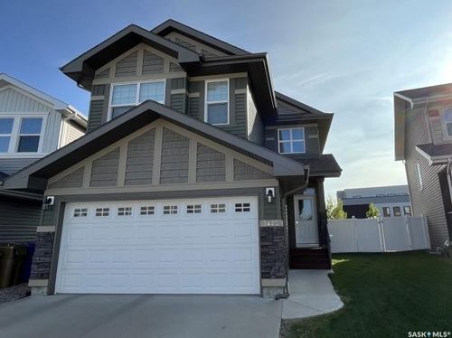 3422 Green Stone Rd, Regina, SK, S4V3K3 | Card Image