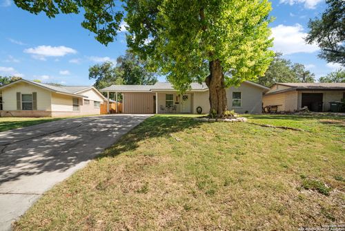 307 Dawnridge Dr, San Antonio, TX, 78213-3107 | Card Image