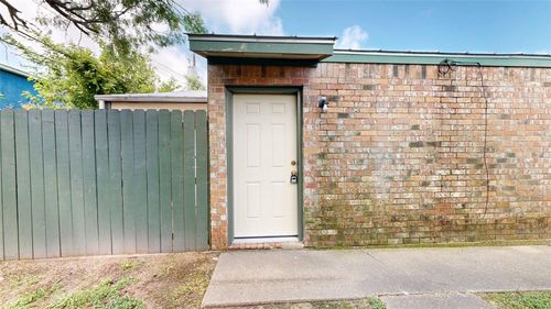 apt-27-725 Peppertree Dr, Bryan, TX, 77801-1869 | Card Image