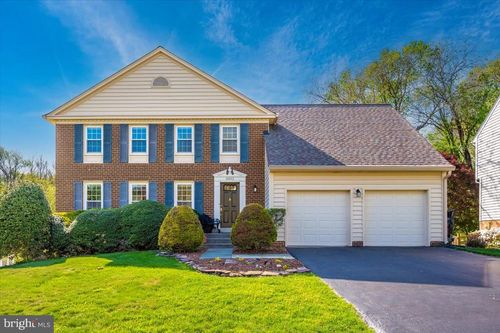 10012 Dellcastle Rd, MONTGOMERY VILLAGE, MD, 20886-1320 | Card Image