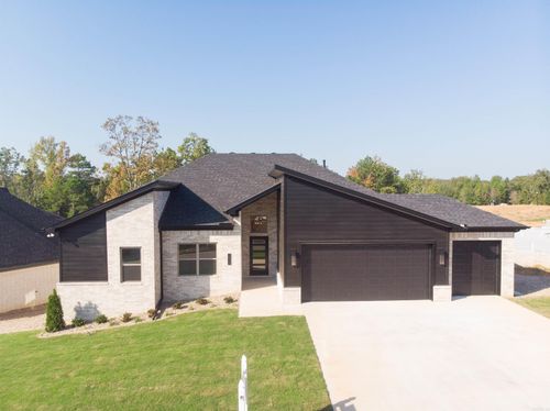 15117 Matterhorn Loop, Maumelle, AR, 72113-5964 | Card Image