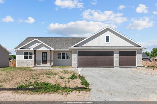 N3975 Deere Drive, FREEDOM, WI, 54130 | Card Image