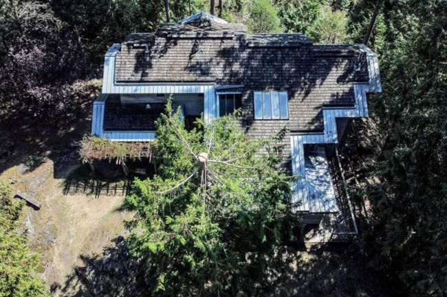 1091 Cowan Point Drive, House other with 4 bedrooms, 3 bathrooms and 3 parking in Bowen Island BC | Image 27