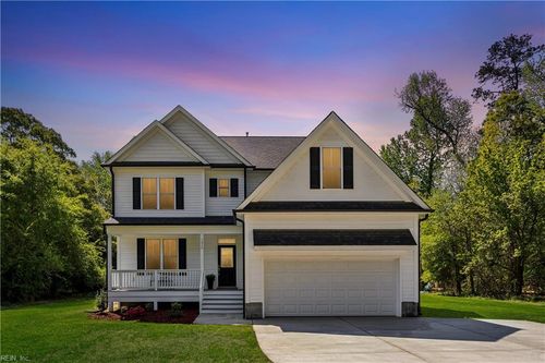 1215 Victory Blvd, Yorktown, VA, 23693-2418 | Card Image