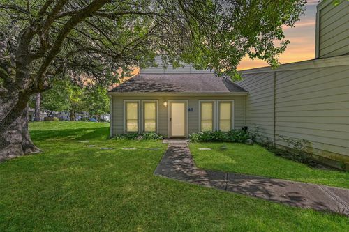 42 Hideaway Dr, Friendswood, TX, 77546 | Card Image