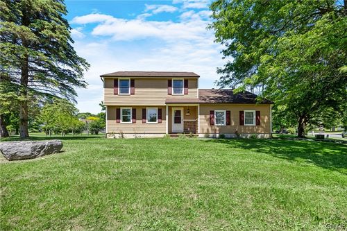 4715 Sabre Ln, Manlius, NY, 13104-2025 | Card Image