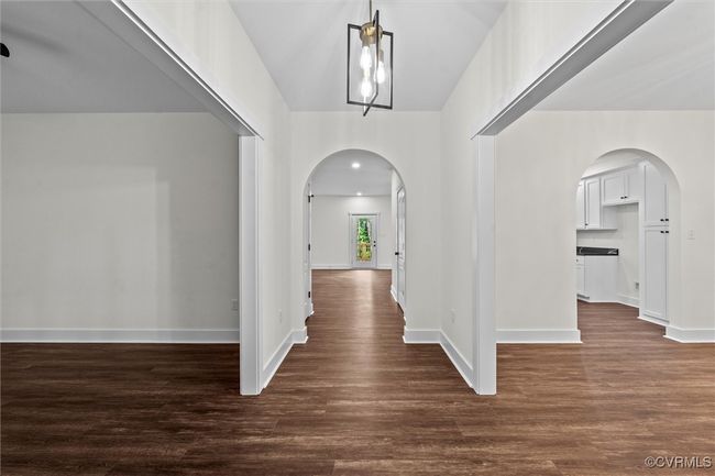 4062 Lake Killarney, House other with 3 bedrooms, 3 bathrooms and null parking in Gum Spring VA | Image 6