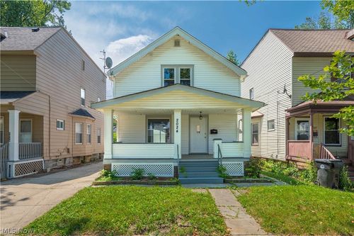 2024 W 99th St, Cleveland, OH, 44102-3604 | Card Image