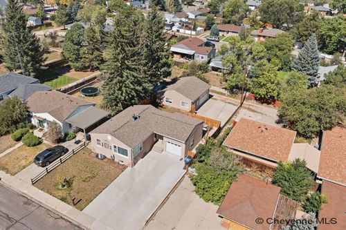 2532 E 15th St, Cheyenne, WY, 82001-5445 | Card Image