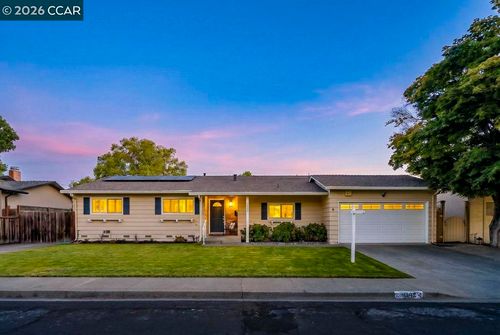 4242 Henning Dr, Concord, CA, 94521-1242 | Card Image