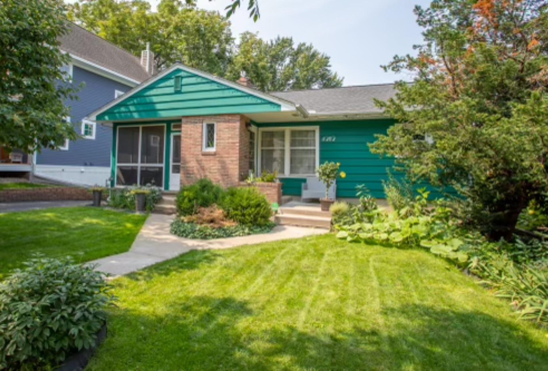 Washburn Ave, Minneapolis, MN 55410