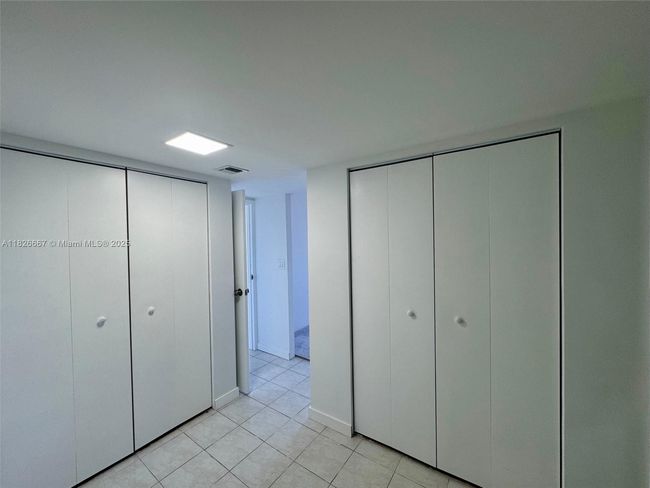 APT-1906 - 3675 N Country Club Dr, Condo with 2 bedrooms, 2 bathrooms and null parking in Aventura FL | Image 20