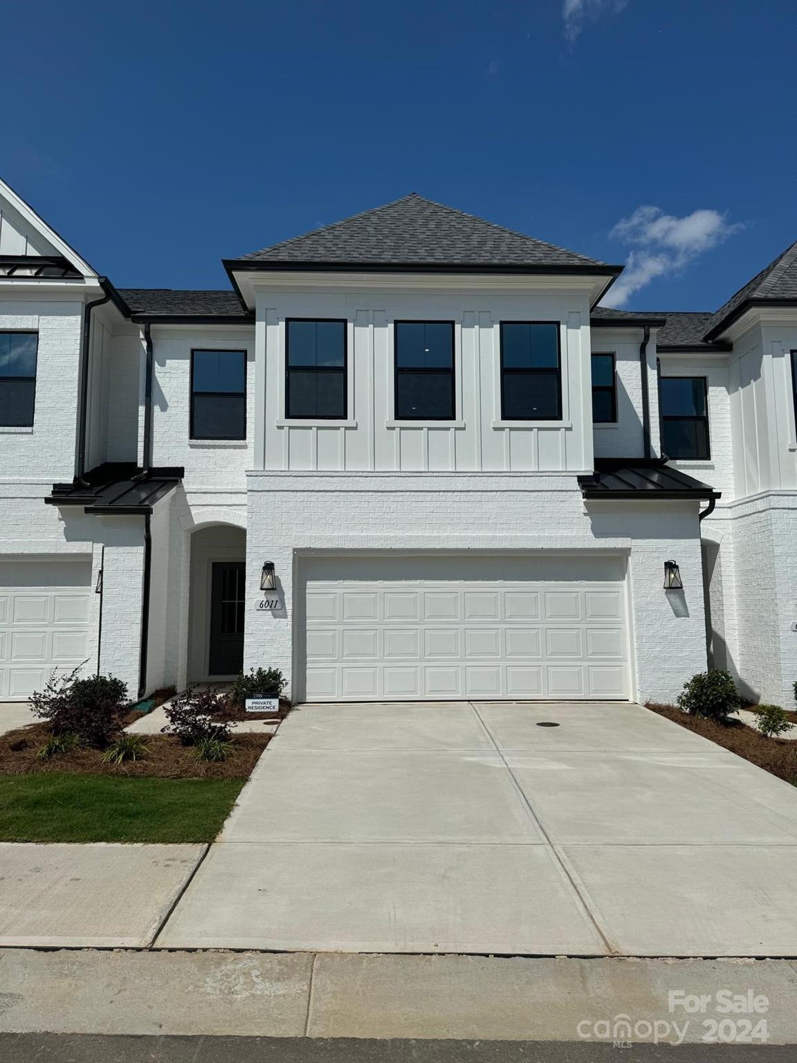 Mariemont Cir, Charlotte, NC 28226