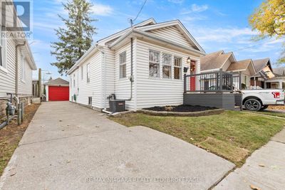 13 Linden St, House other with 3 bedrooms, 2 bathrooms and 4 parking in Saint Catharines ON | Image 2