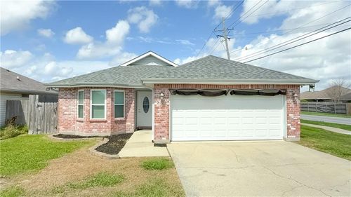 2700 Bayou Carencro Dr, Marrero, LA, 70072-6570 | Card Image