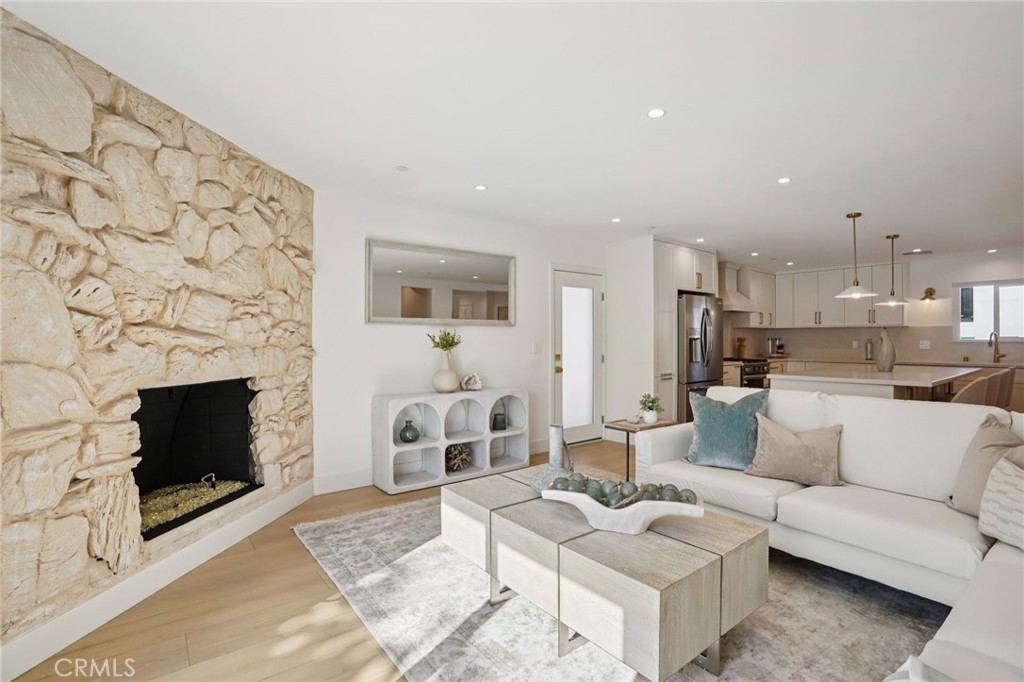 Residential in Manhattan Beach 3