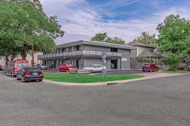 APT-105 - 4100 Avenue A, Condo with 1 bedrooms, 1 bathrooms and 1 parking in Austin TX | Image 9