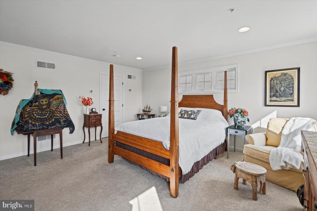 Residential in BEL AIR 4