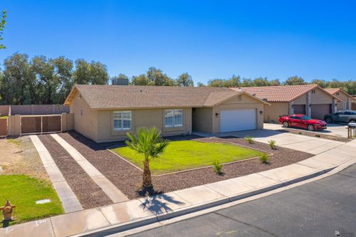 8719 E 26th Pl, Yuma, AZ, 85365-7905 | Card Image