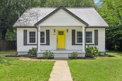 309 Washington Ave, Mount Pleasant, TN, 38474-1527 | Card Image