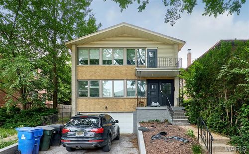 7224 Amherst Ave, University City, MO, 63130-3031 | Card Image