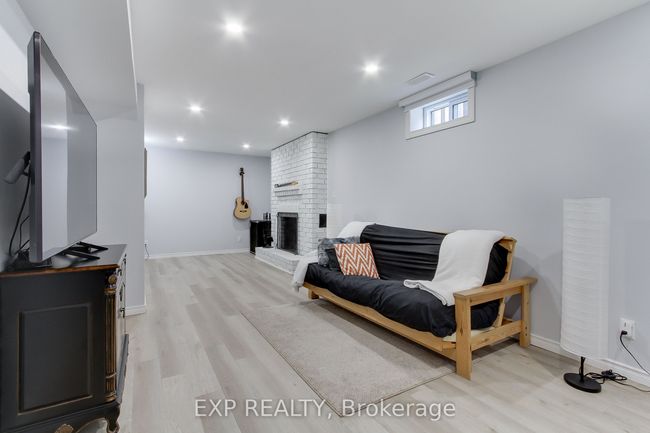 267 Cedarholme Ave, House other with 3 bedrooms, 3 bathrooms and 4 parking in Keswick ON | Image 20