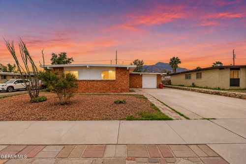 10053 Imperial St, El Paso, TX, 79924-3718 | Card Image