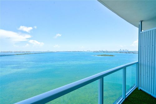2005-665 Ne 25th St, Miami, FL, 33137-4855 | Card Image