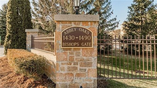 310-1450 Bishops Gate, Oakville, ON, L6M4N1 | Card Image