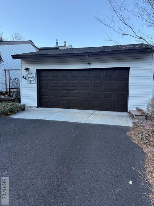 44 Cedar Hills Drive, Pocatello, ID, 83204 | Card Image