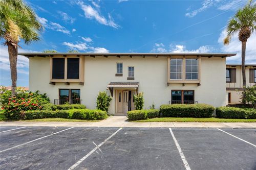 apt-106-556 Plaza Seville Ct, TREASURE ISLAND, FL, 33706-1227 | Card Image