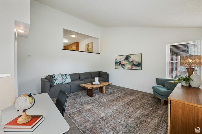 1884 E Jeremy Ct, Home with 6 bedrooms, 4 bathrooms and 8 parking in Murray UT | Image 5