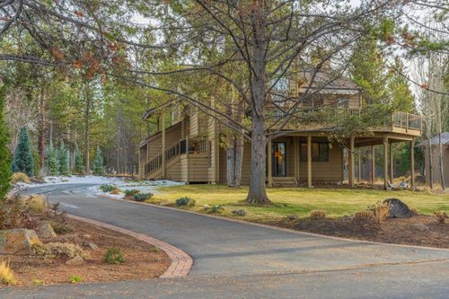 17789 Big Leaf Lane, Sunriver, OR, 97707 | Card Image