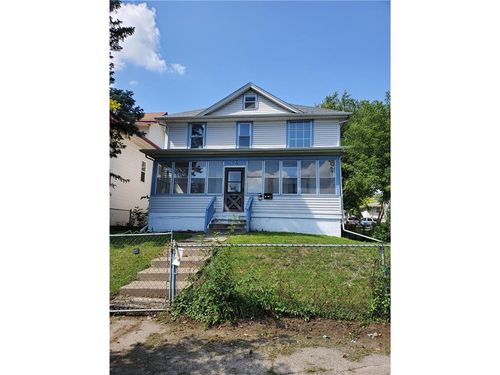 621 Morgan Ave N, Minneapolis, MN, 55411-3827 | Card Image