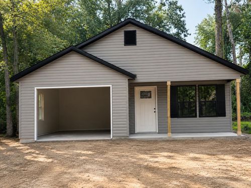 23 Pinetree Cir, Valdosta, GA, 31601-6256 | Card Image